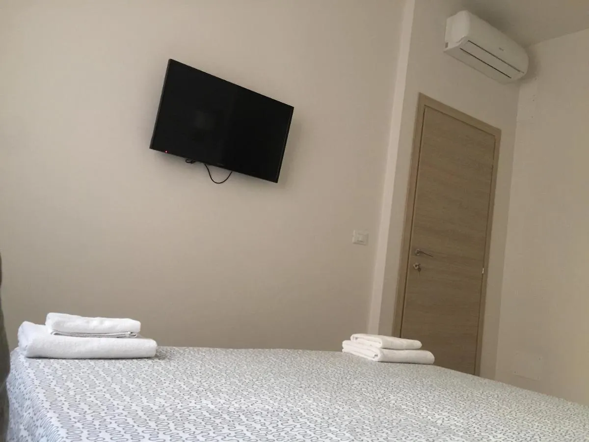 Guest house Bologna Centrale Stanze Italy